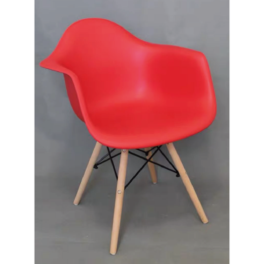 木腳塑膠椅 Plastic chair with wooden legs | 4 for HKD$680 | 3 for HKD$540 | 2 for HKD$380